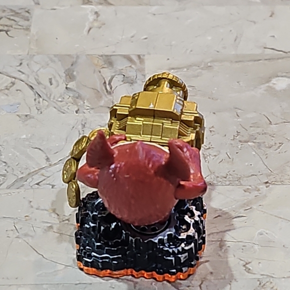 Skylanders Giants Trigger Happy Series 2 Character Figure - Picture 3 of 6